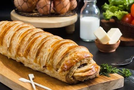 Padat Isiannya, Ini Resep Beef Picnic Roll