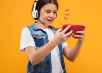 Batasi Waktu Anak Main HP, China Minta Pabrik Smartphone Bikin Pembatasan Otomatis