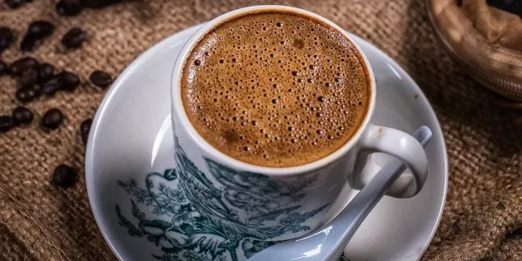 Kopi hingga Jus Buah Disebut Minuman Pemicu Stroke, Bagaimana Minuman Sehat Bisa Jadi Sangat Berbahaya?