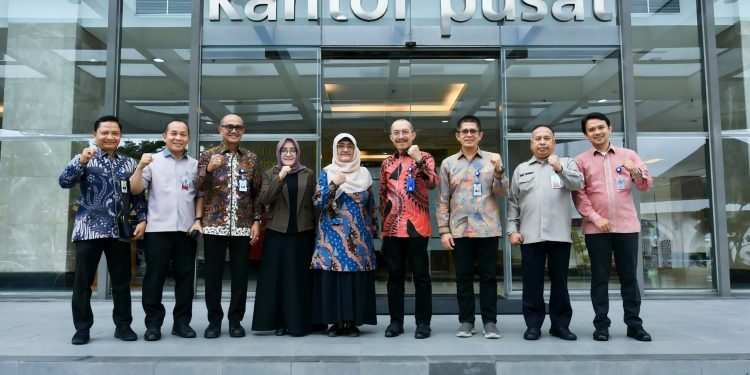 Sukses Konversi Syariah, Bank Nagari Studi Banding ke Bank Riau Kepri Syariah