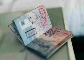 China Bebaskan Visa untuk Warga Kanada dan Inggris, Berlaku 30 Hari hingga Akhir 2026
