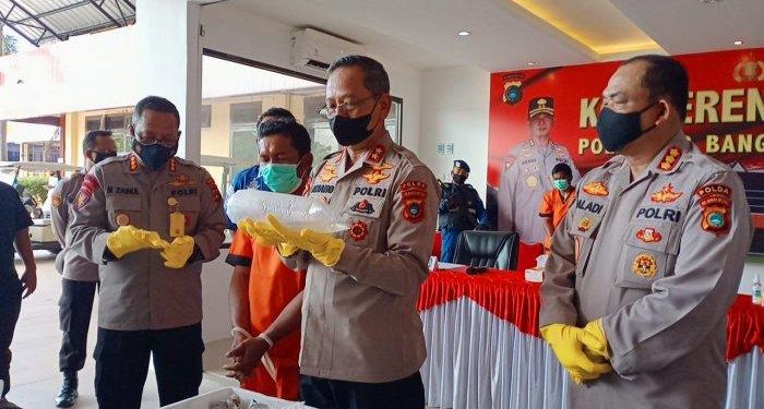 Tim Hiu Macan Ditpolairud Polda Babel Gagalkan Penyelundupan Baby Lobster Senilai 10 Miliar