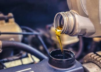 Ternyata Ganti Oli Itu Tidak Selalu Bergantung Pada Kilometer Lho!