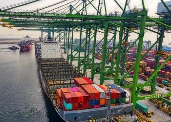 Mengungkap Misteri di Balik Perdagangan Internasional: Perspektif Para Ahli