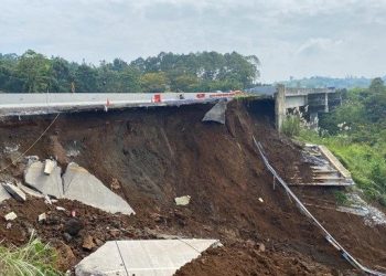 Benarkah Longsor di Tol Bocimi karena Curah Hujan Tinggi? Ini Kata BMKG