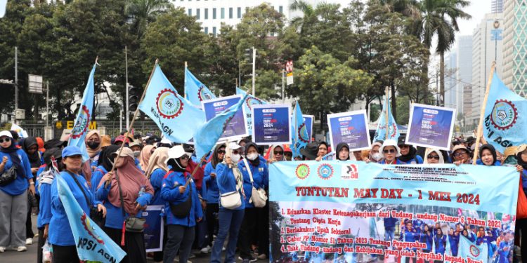 Hari Buruh, Cabut Omnibus Law hingga Tolak Upah Murah Jadi Tuntutan Utama Kaum Buruh
