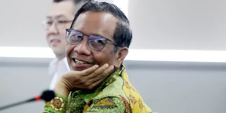 Mahfud MD Kritik Putusan Hakim terhadap Koruptor Timah Harvey Moeis “6,5 Tahun Kecil Sekali”