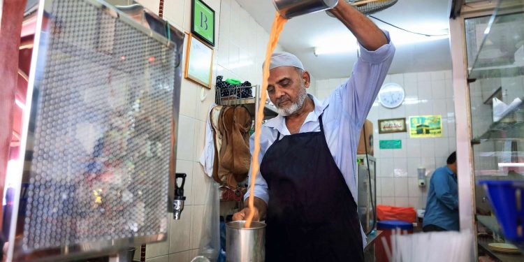 Thai Tea dan Teh Tarik: Serupa Tapi Tak Sama, Ini Bedanya