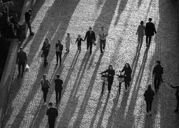 Japanese Walking Jadi Tren, Begini Cara Melakukannya dan Manfaatnya