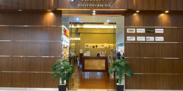 BRK Syariah Perluas Layanan Prioritas, Jalin Kerjasama dengan Platinum Lounge Bandara SSK II Pekanbaru