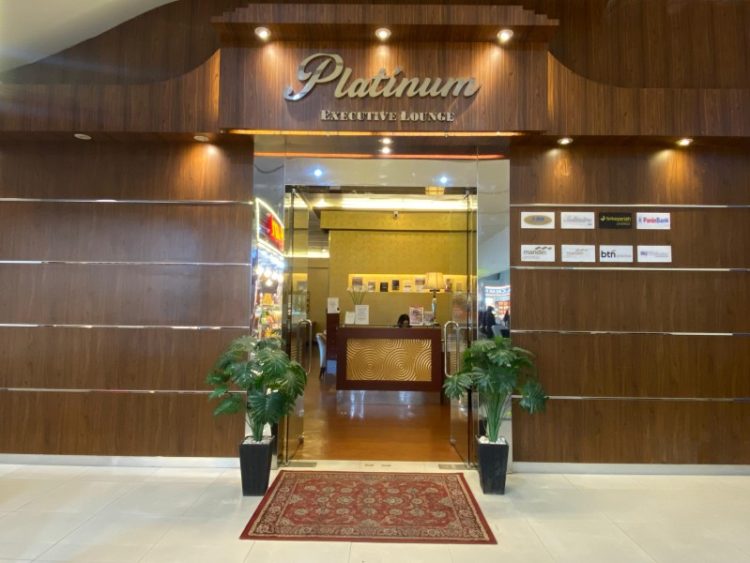 BRK Syariah Perluas Layanan Prioritas, Jalin Kerjasama dengan Platinum Lounge Bandara SSK II Pekanbaru