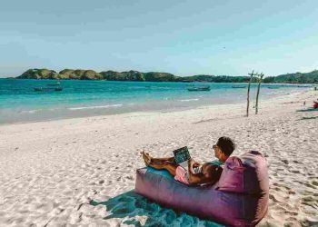 Work from Anywhere: Tren Digital Nomad yang Mengubah Dunia Kerja
