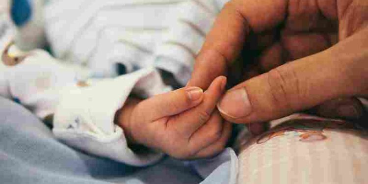 Kenali Water Birth, Metode Persalinan di Air yang Dinilai Minim Stres